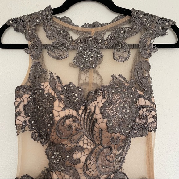 Dave & Johnny Sleeveless Mesh Lace Mini Dress Size 1/2 - Picture 5 of 14